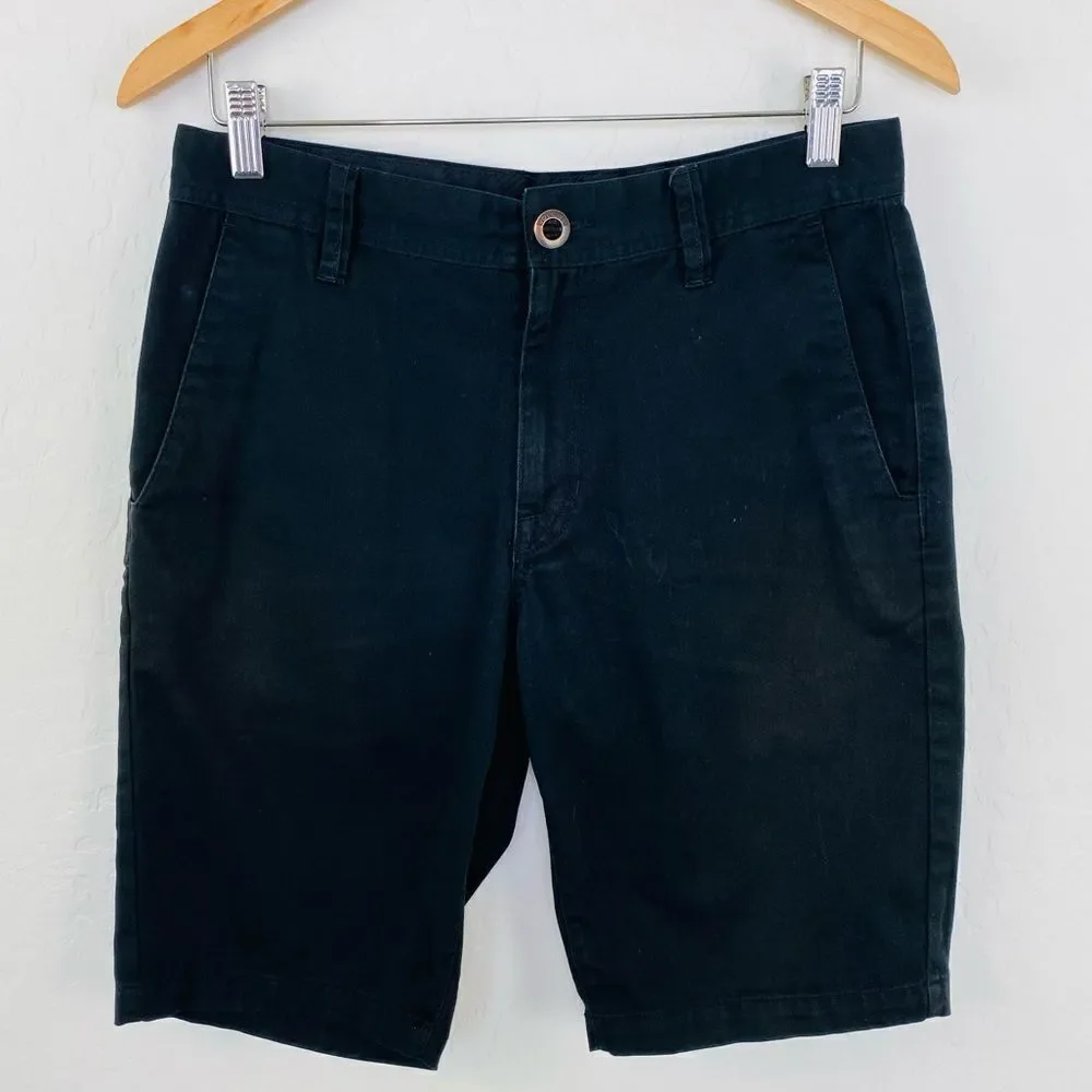 Volcom black shorts young men size 28